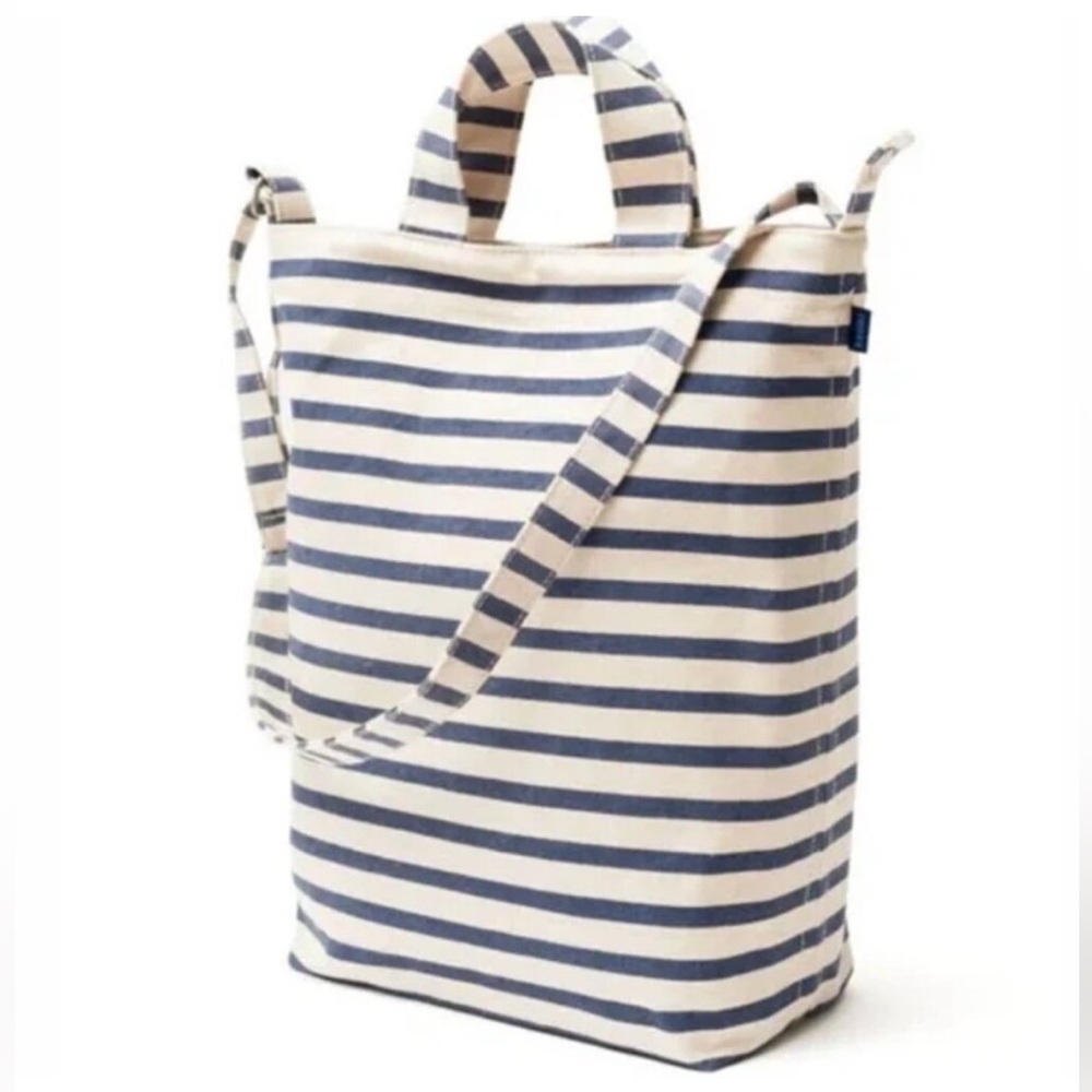 BAGGU Navy and Cream Striped Canvas Tote